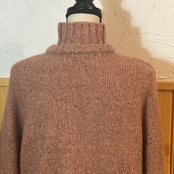 Naadam Marled Pink Cashmere Turtleneck Sweater Sz-S - Picture 5 of 8